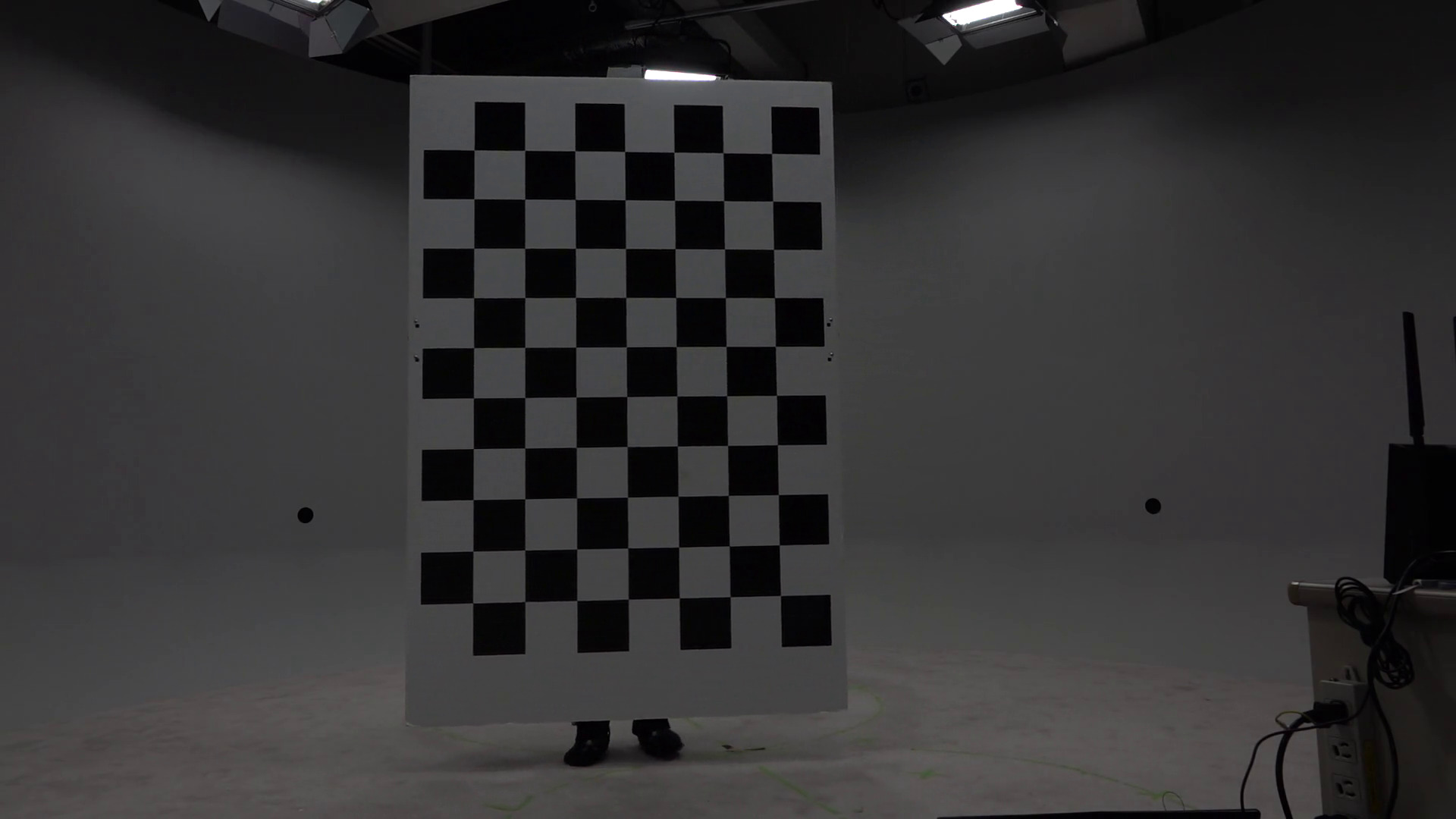 ../_images/chessboard_pattern.jpg